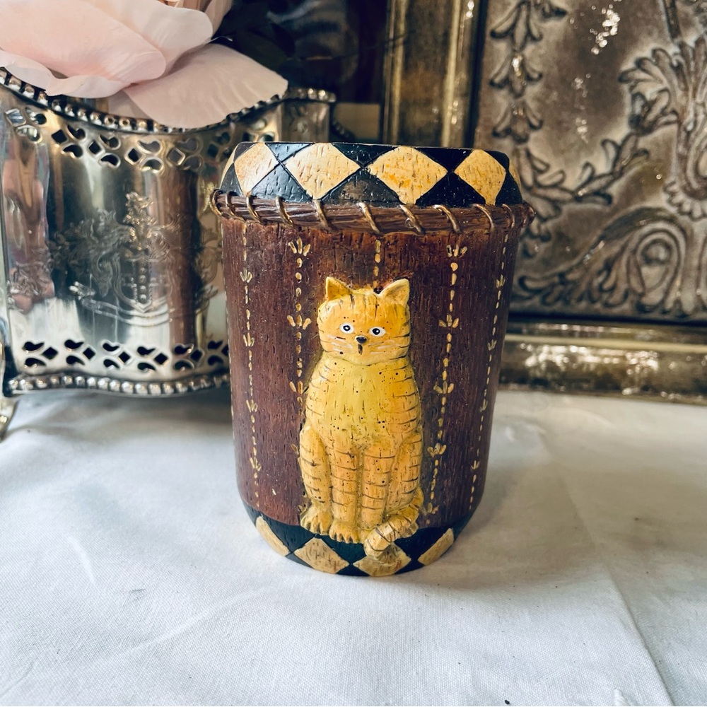 Vintage Linda Spivey Country Cats Bathroom Cup Desk Organizer